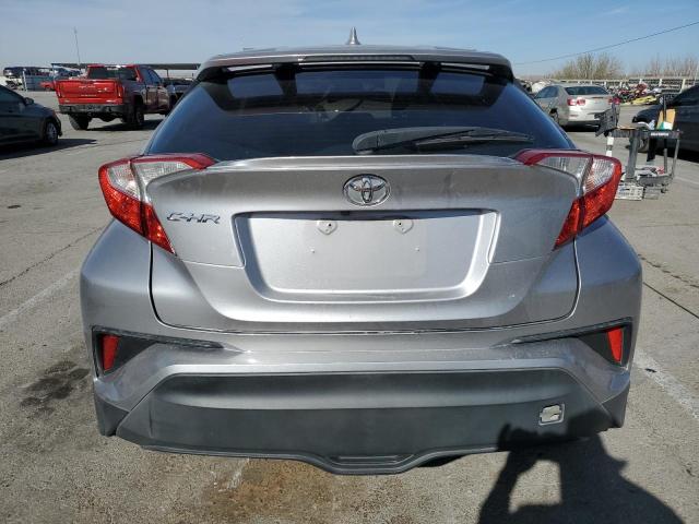  TOYOTA C-HR 2018 Silver