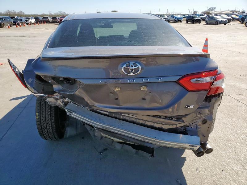  TOYOTA CAMRY 2018 Szary