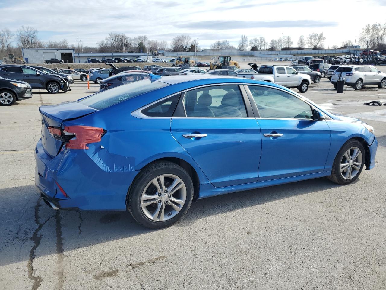 2018 Hyundai Sonata - Image 3