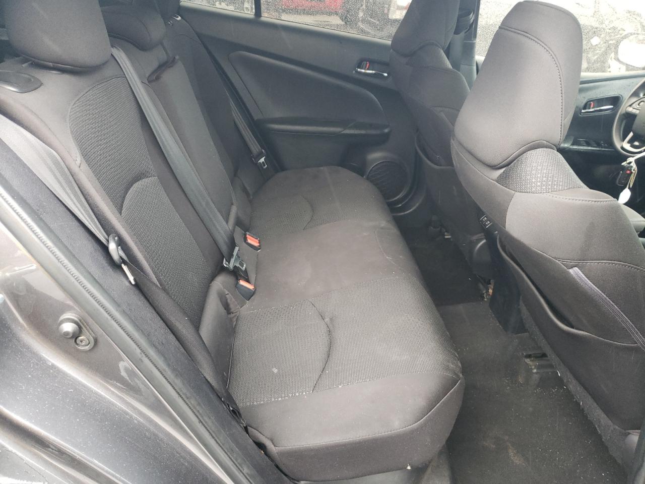 2019 Toyota Prius - Image 10