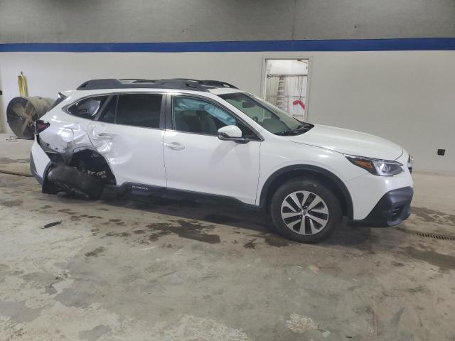  SUBARU OUTBACK 2021 Biały