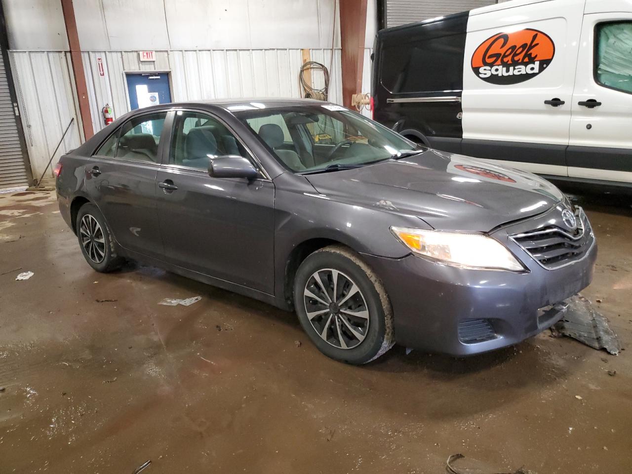 2011 Toyota Camry - Image 4