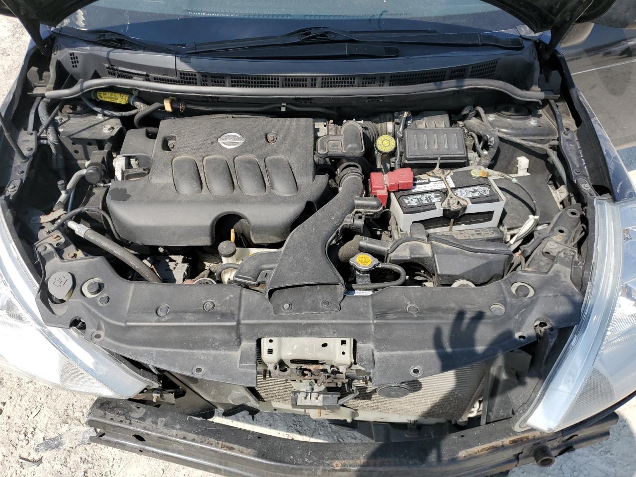 2011 Nissan Versa - Image 13