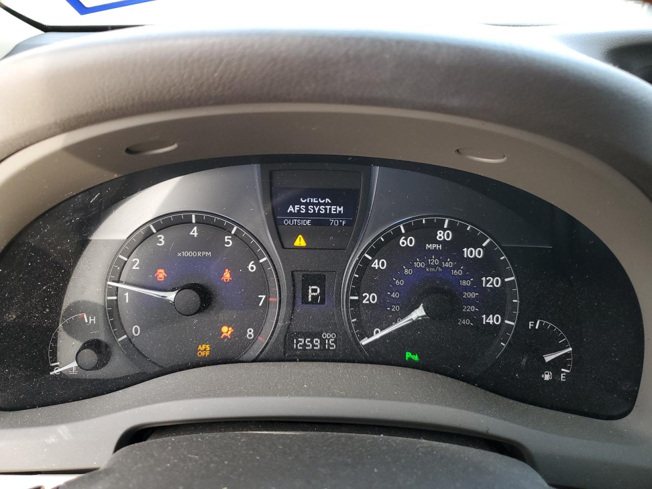 2010 Lexus RX - Image 9