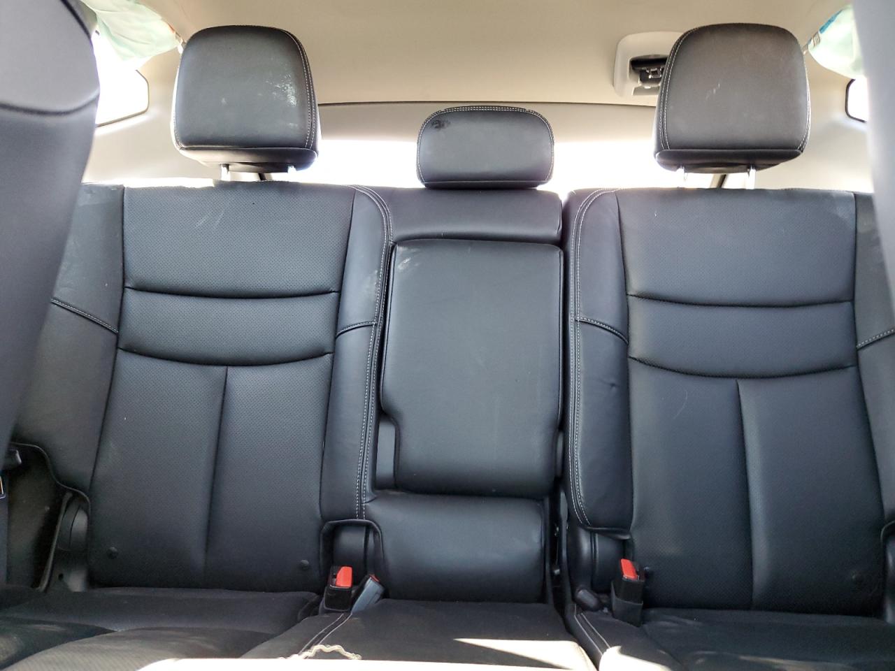 2015 Nissan Murano - Image 10