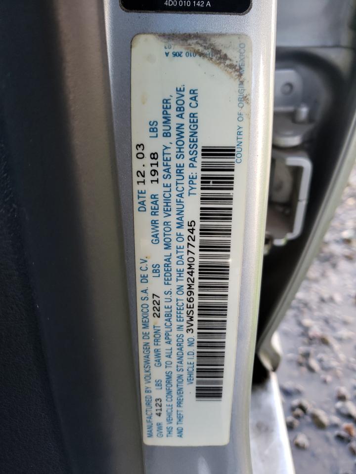 2004 Volkswagen Jetta - Image 12
