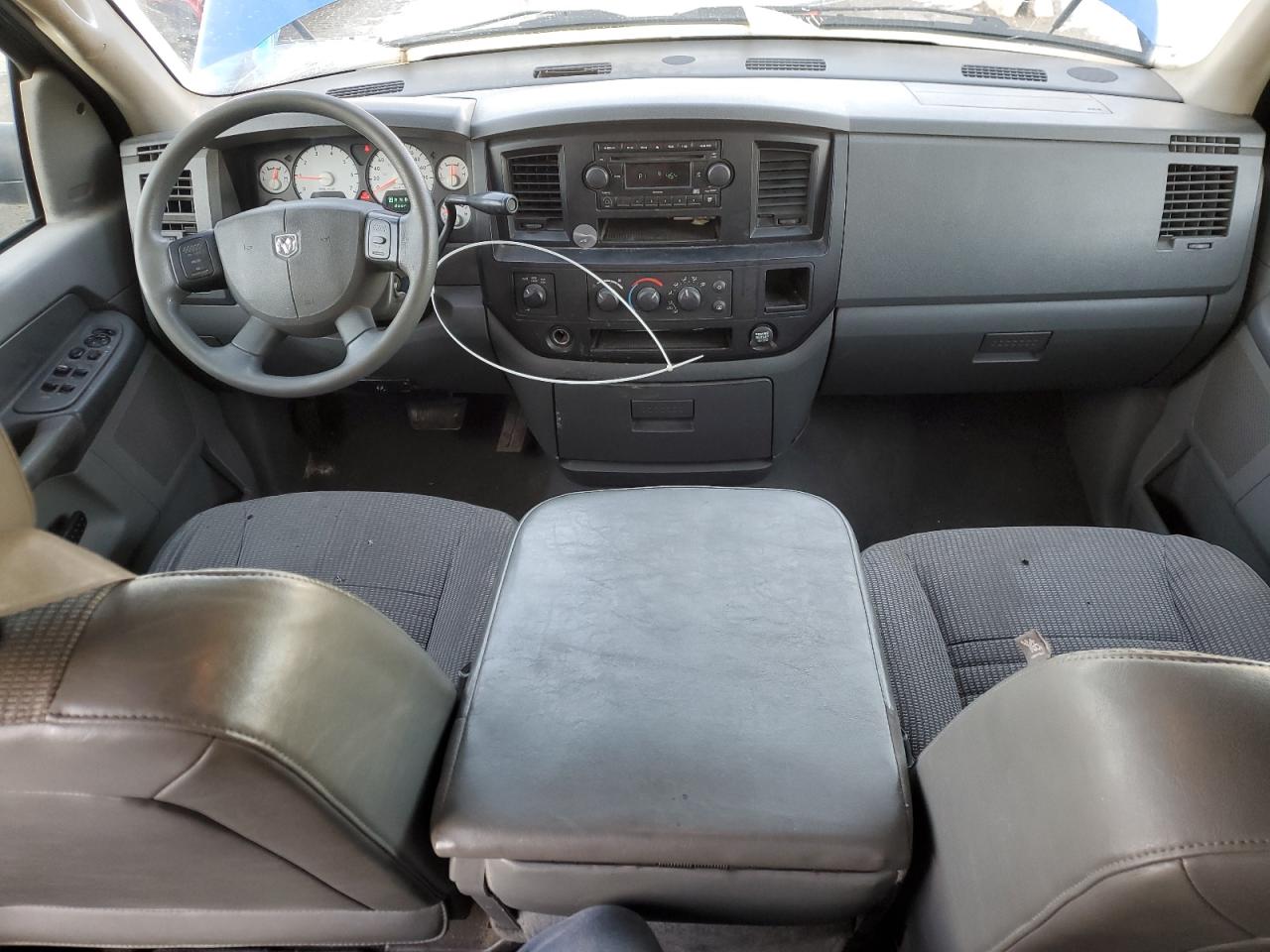 2008 Dodge RAM - Image 8