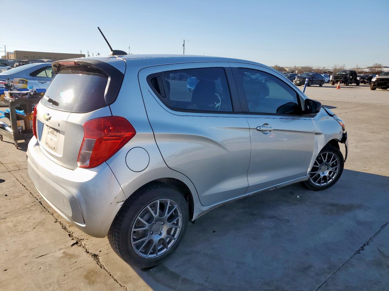 2017 Chevrolet Spark - Image 3