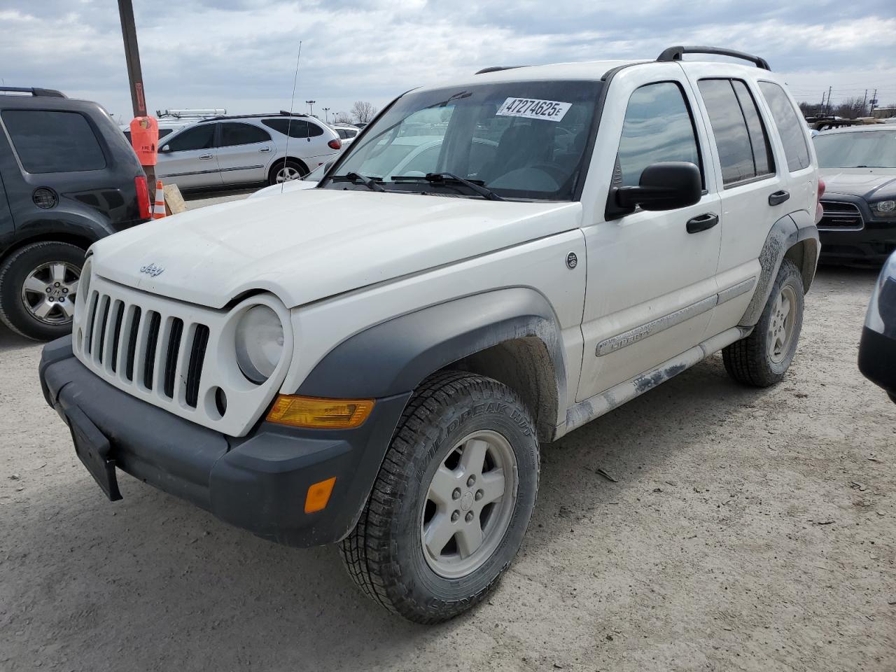 2006 Jeep Liberty Sport იყიდება Indianapolis-ში, IN - Rear End