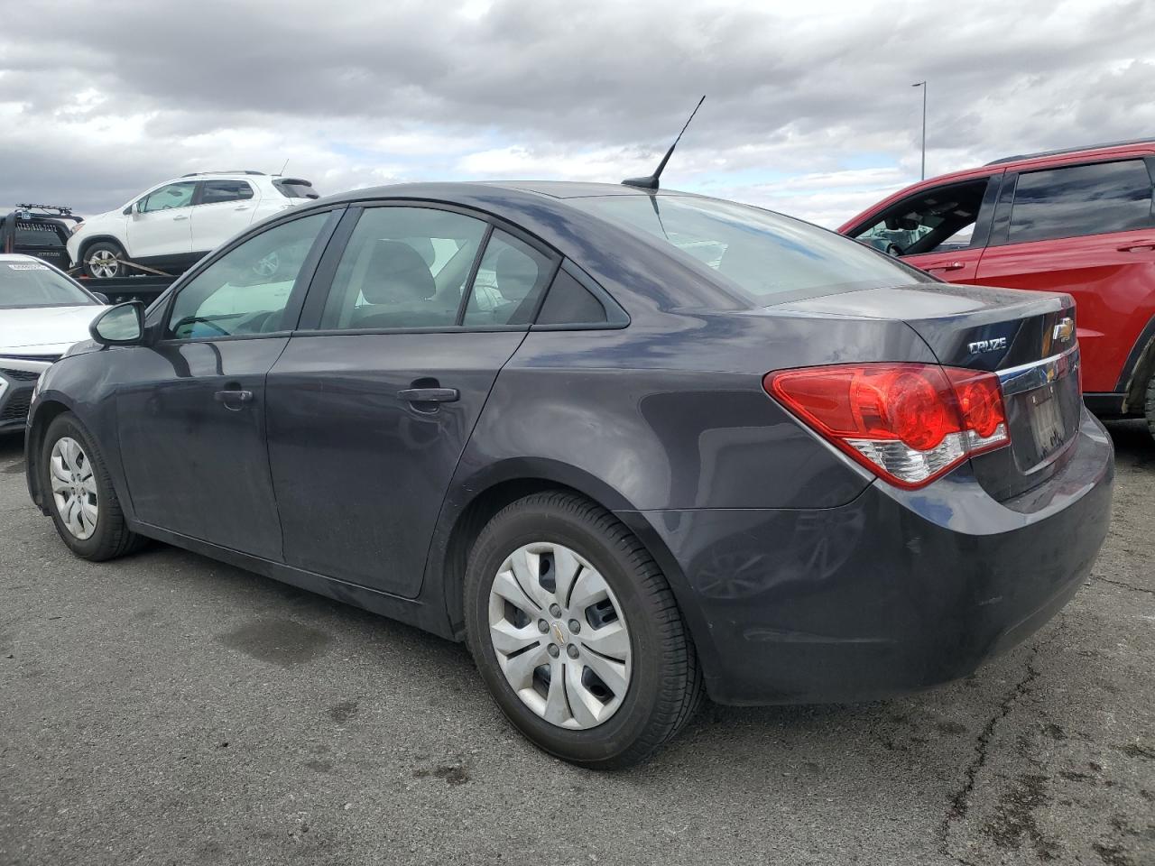 2014 Chevrolet Cruze - Image 2