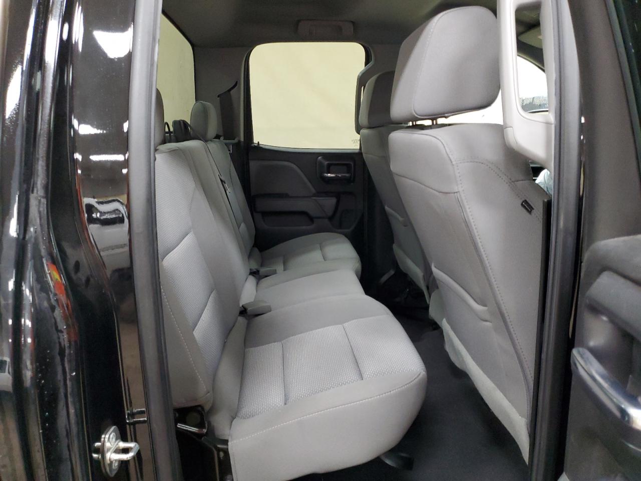 2019 GMC Sierra - Image 10