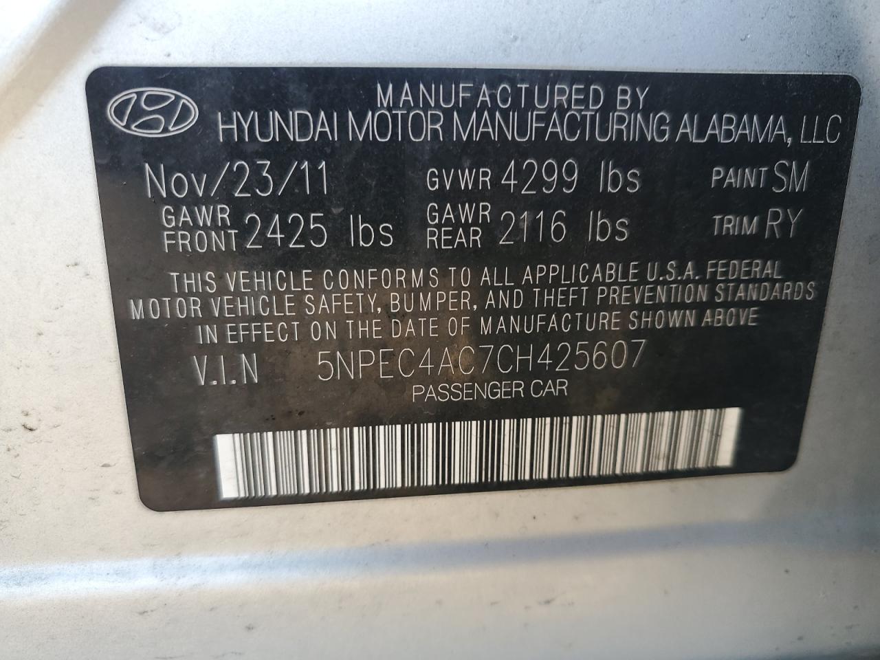 2012 Hyundai Sonata - Image 13