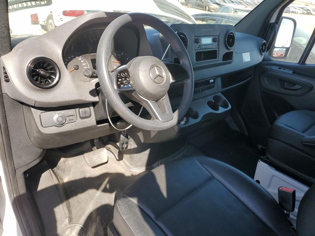 2023 Mercedes-Benz Sprinter - Image 8