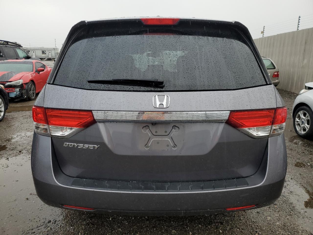 2015 Honda Odyssey - Image 6
