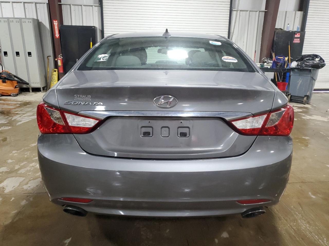 2013 Hyundai Sonata - Image 6