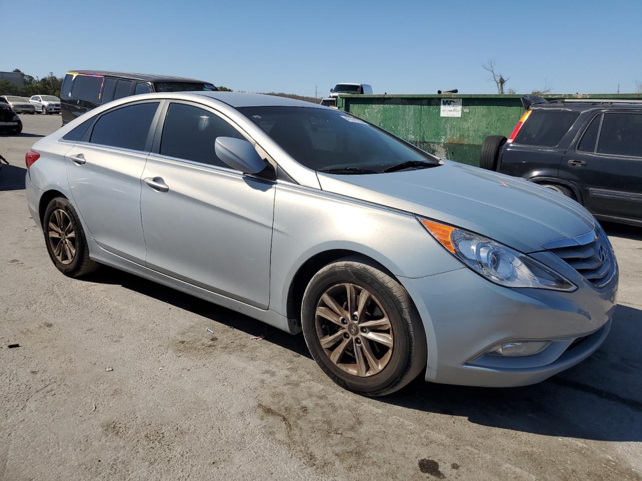 2013 Hyundai Sonata - Image 4