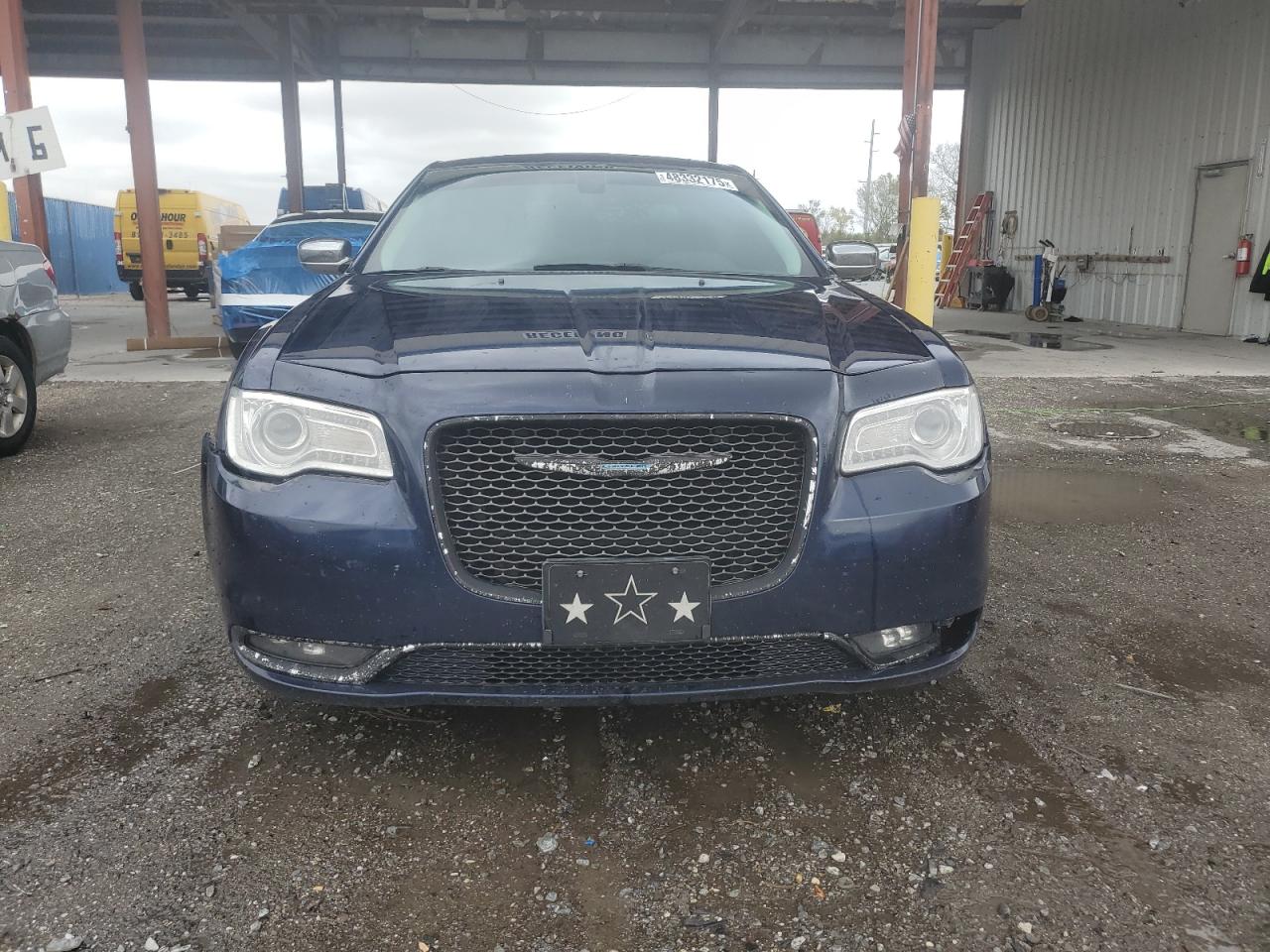 2015 Chrysler 300 - Image 5