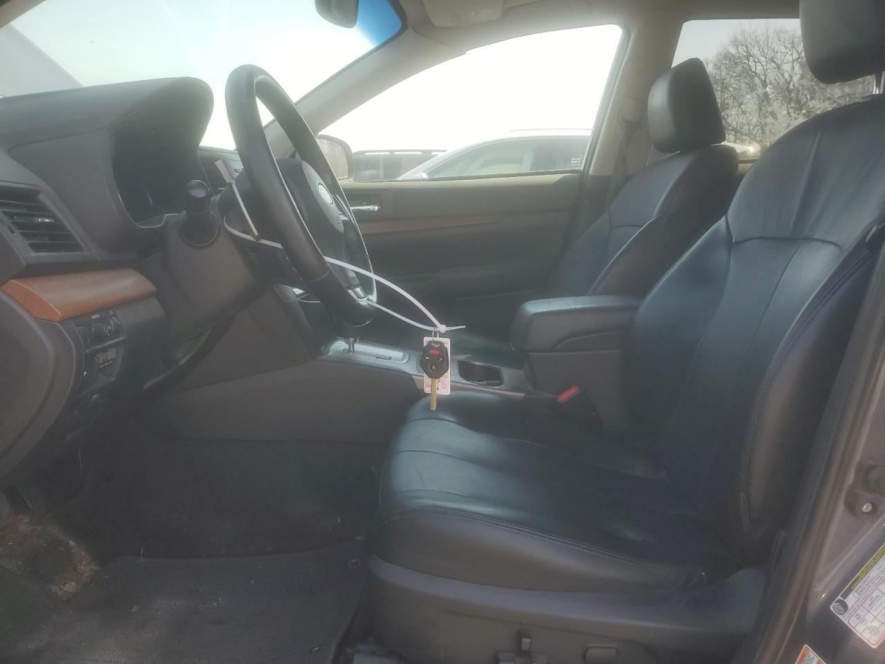 2014 Subaru Outback - Image 7