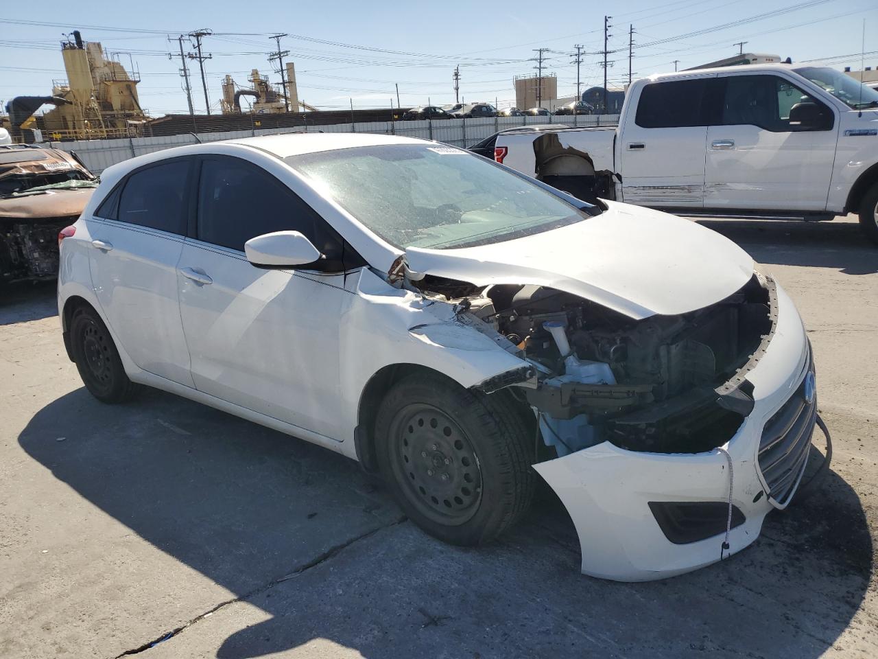2016 Hyundai Elantra - Image 4
