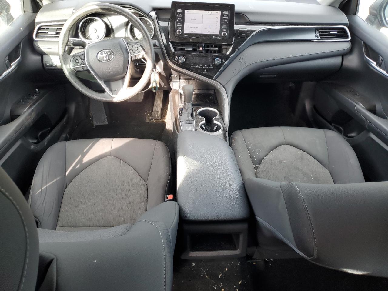 2022 Toyota Camry - Image 8