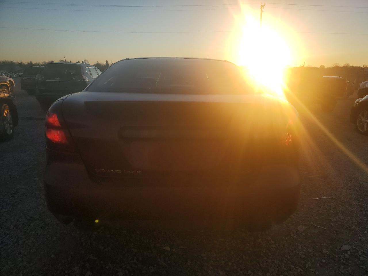 2004 Pontiac Grand Prix - Image 6