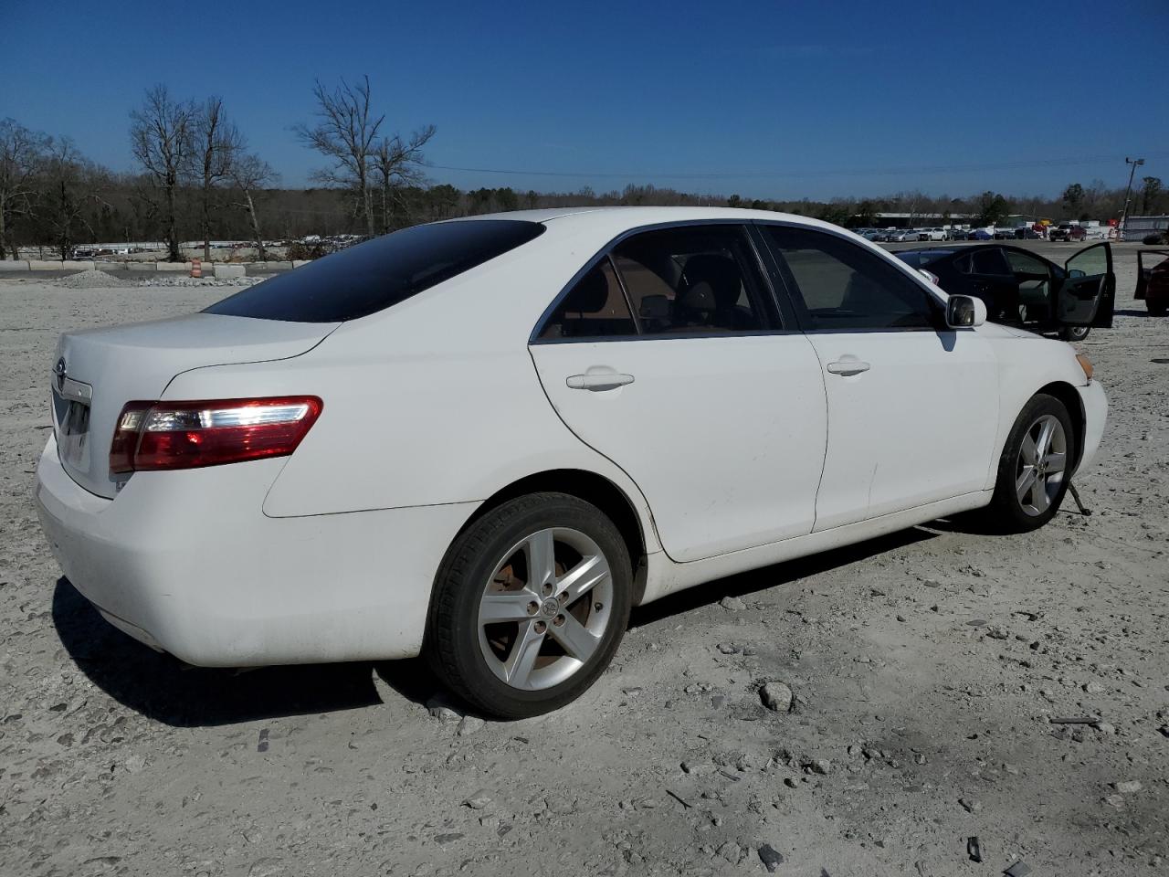 2009 Toyota Camry - Image 3