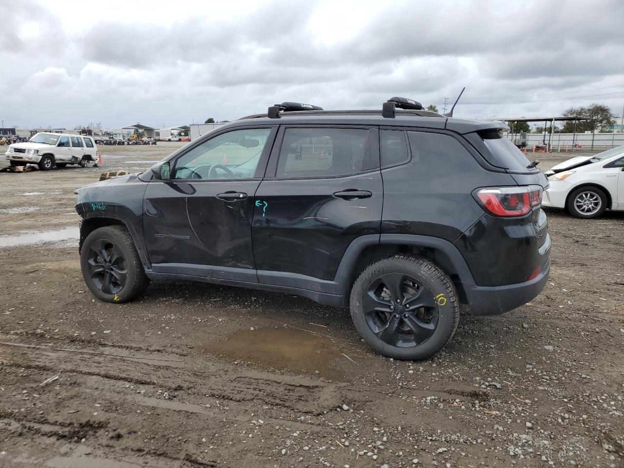2020 Jeep Compass - Image 2