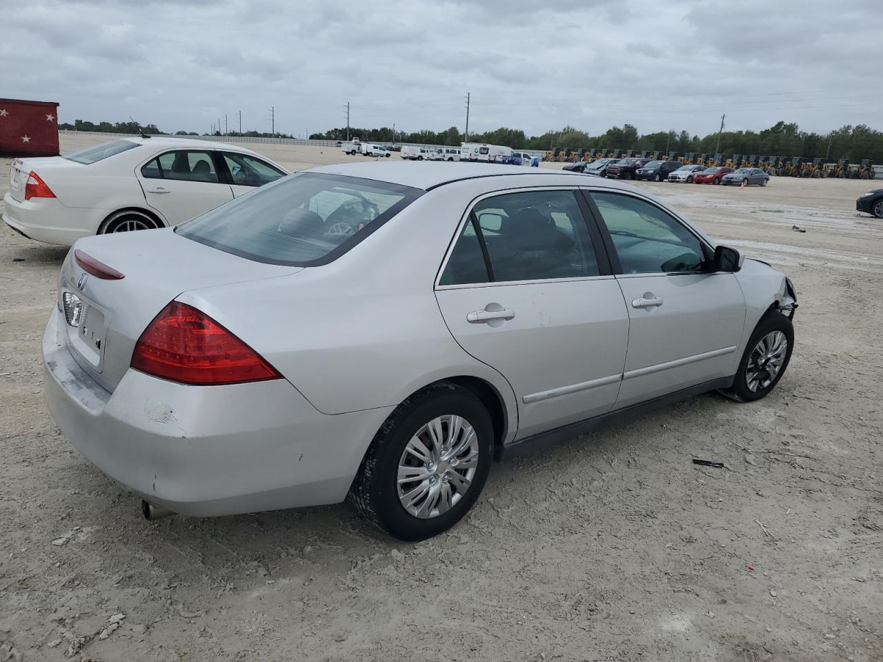 2006 Honda Accord - Image 3