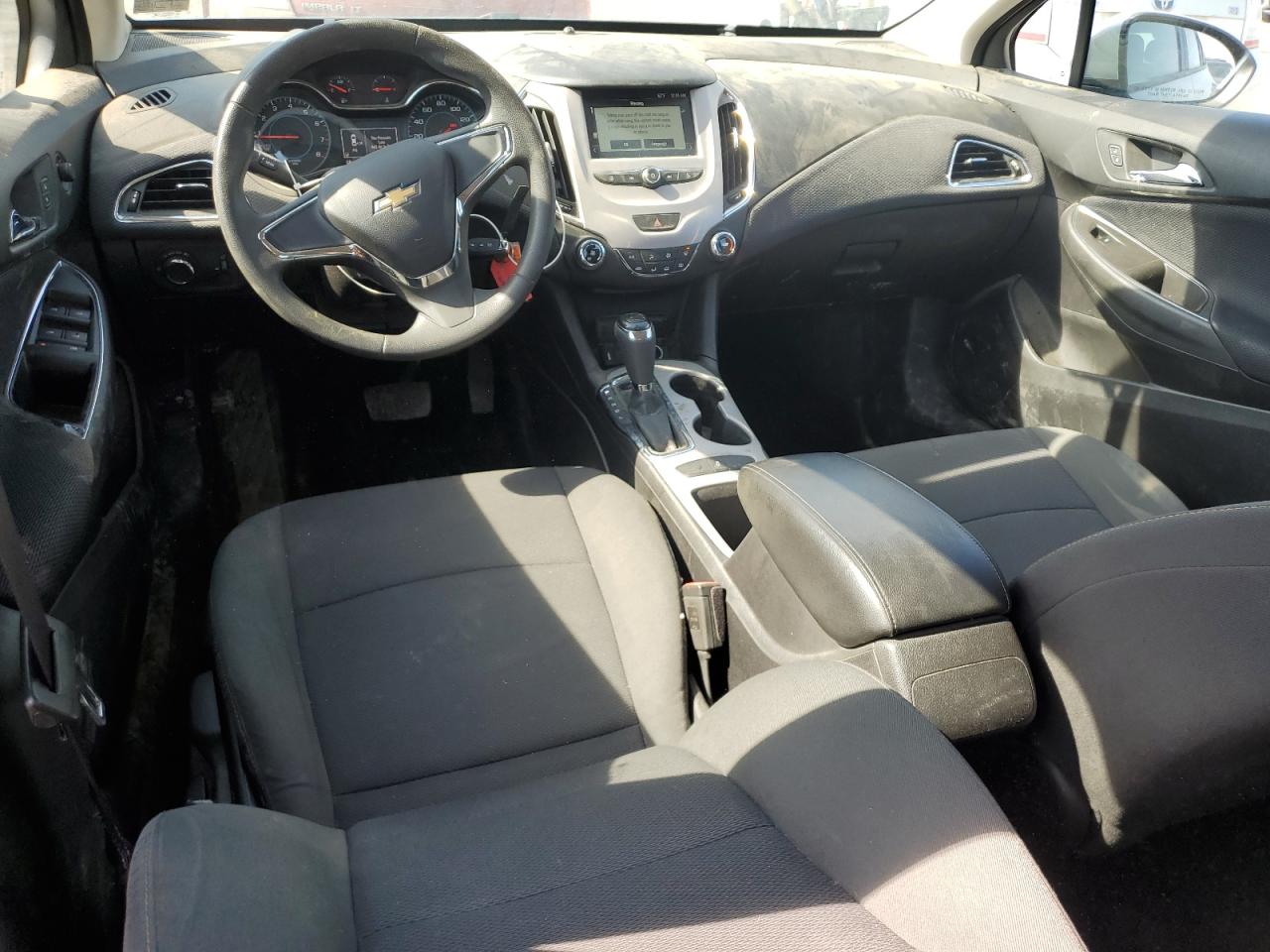 2016 Chevrolet Cruze - Image 8