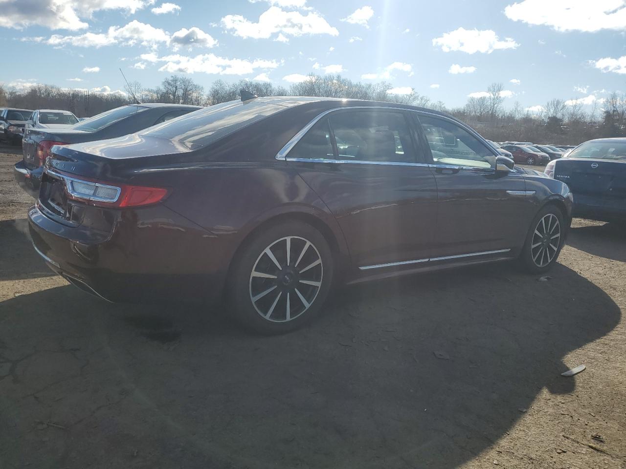 2019 Lincoln Continental - Image 3