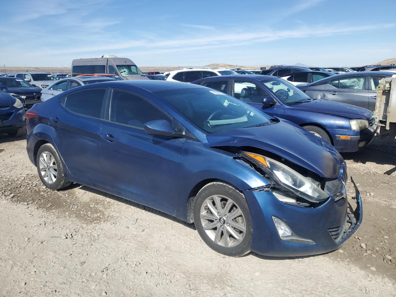 2015 Hyundai Elantra - Image 4