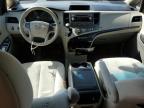 2014 Toyota Sienna Le за продажба в Woodhaven, MI - Front End
