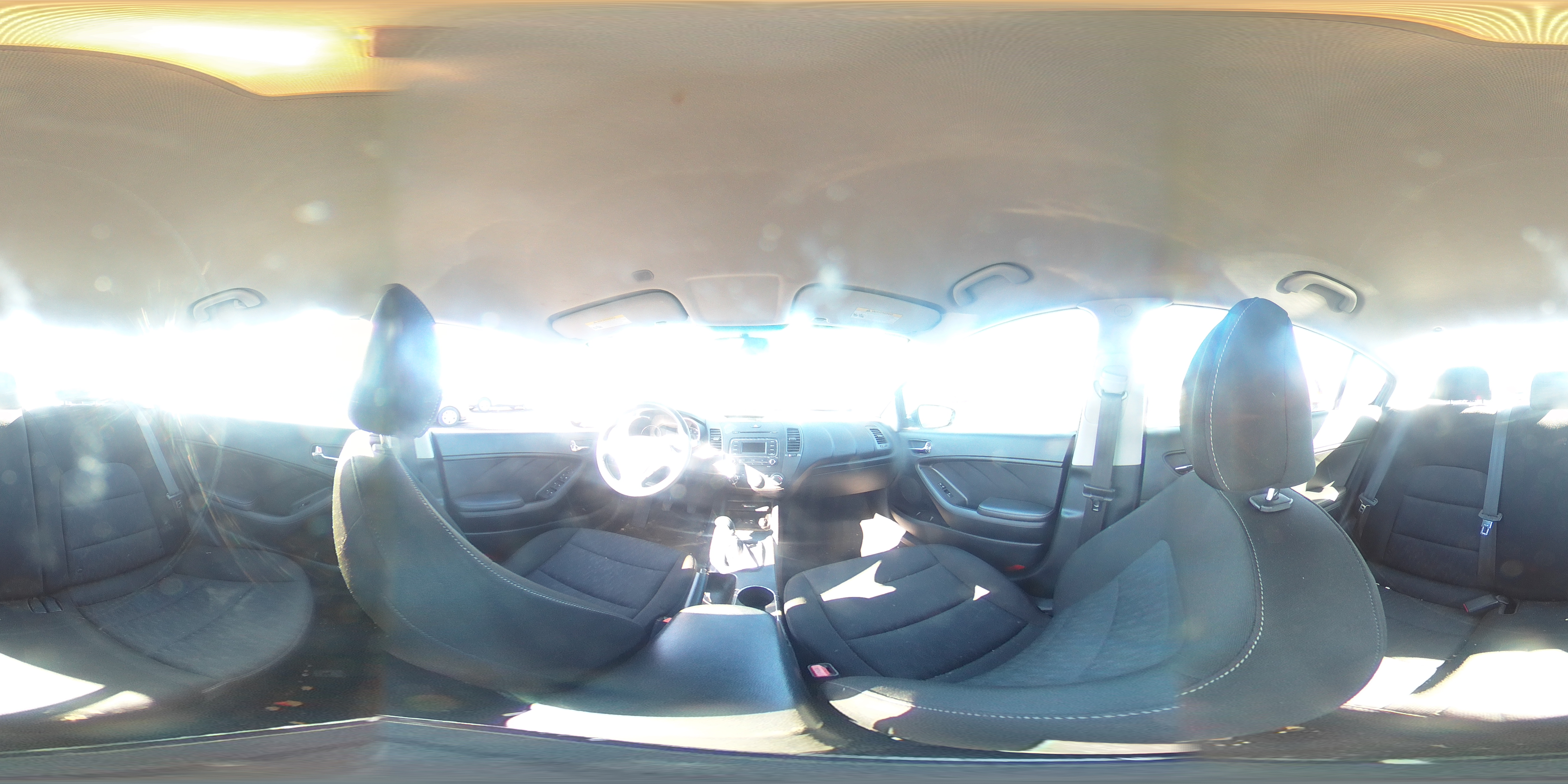2016 Kia Forte - Image 13