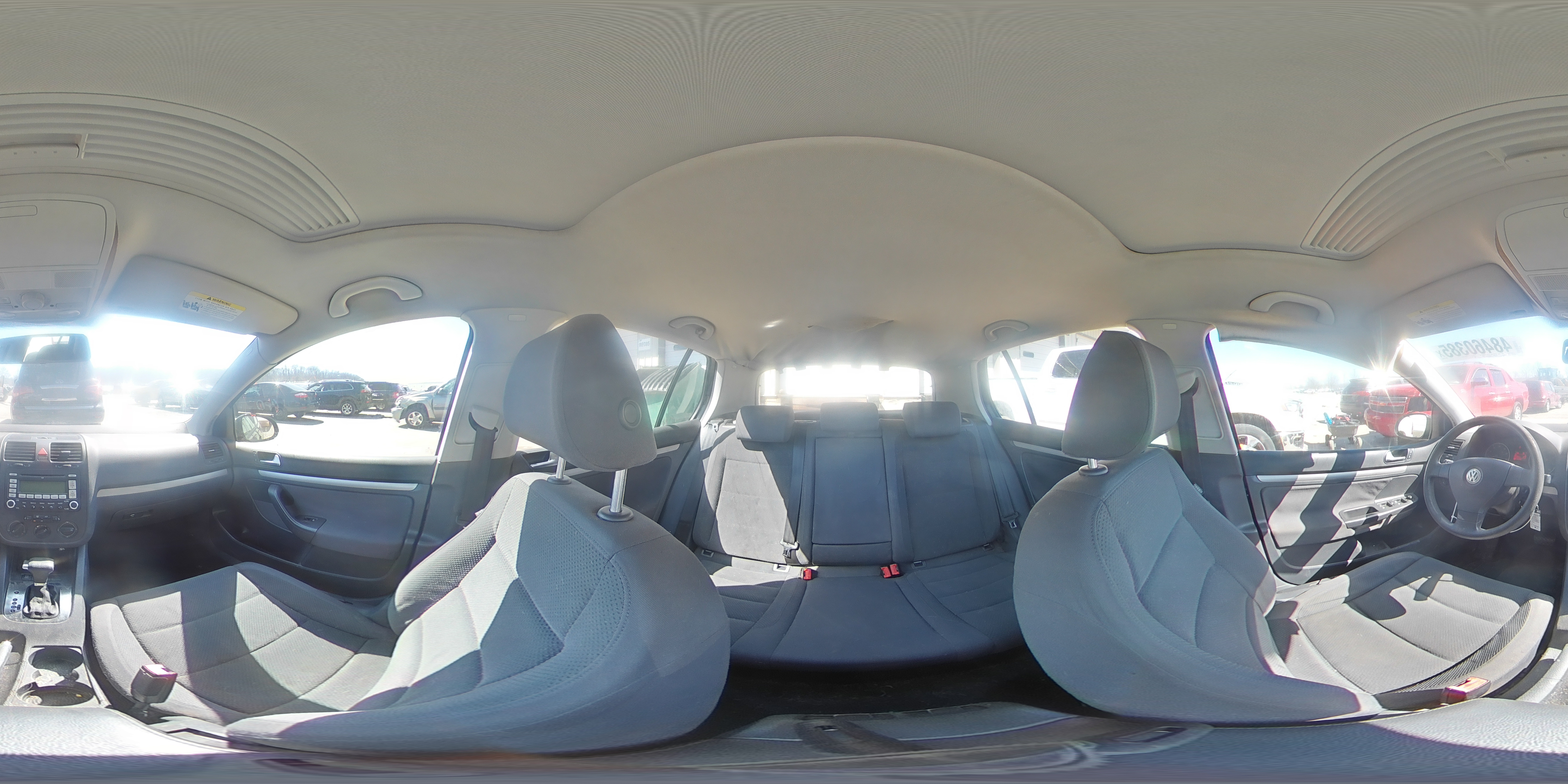 2009 Volkswagen Golf - Image 13