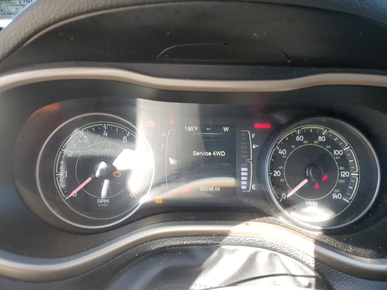 2014 Jeep Cherokee Latitude VIN: 1C4PJMCS3EW232399 Lot: 49805215