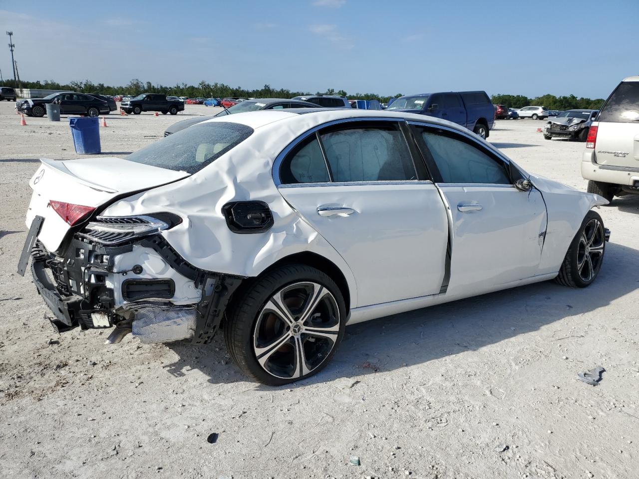 2024 Mercedes-Benz C-klasse - Image 3