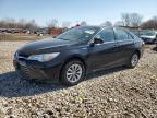 2017 Toyota Camry Hybrid de vânzare în Chicago Heights, IL - Side