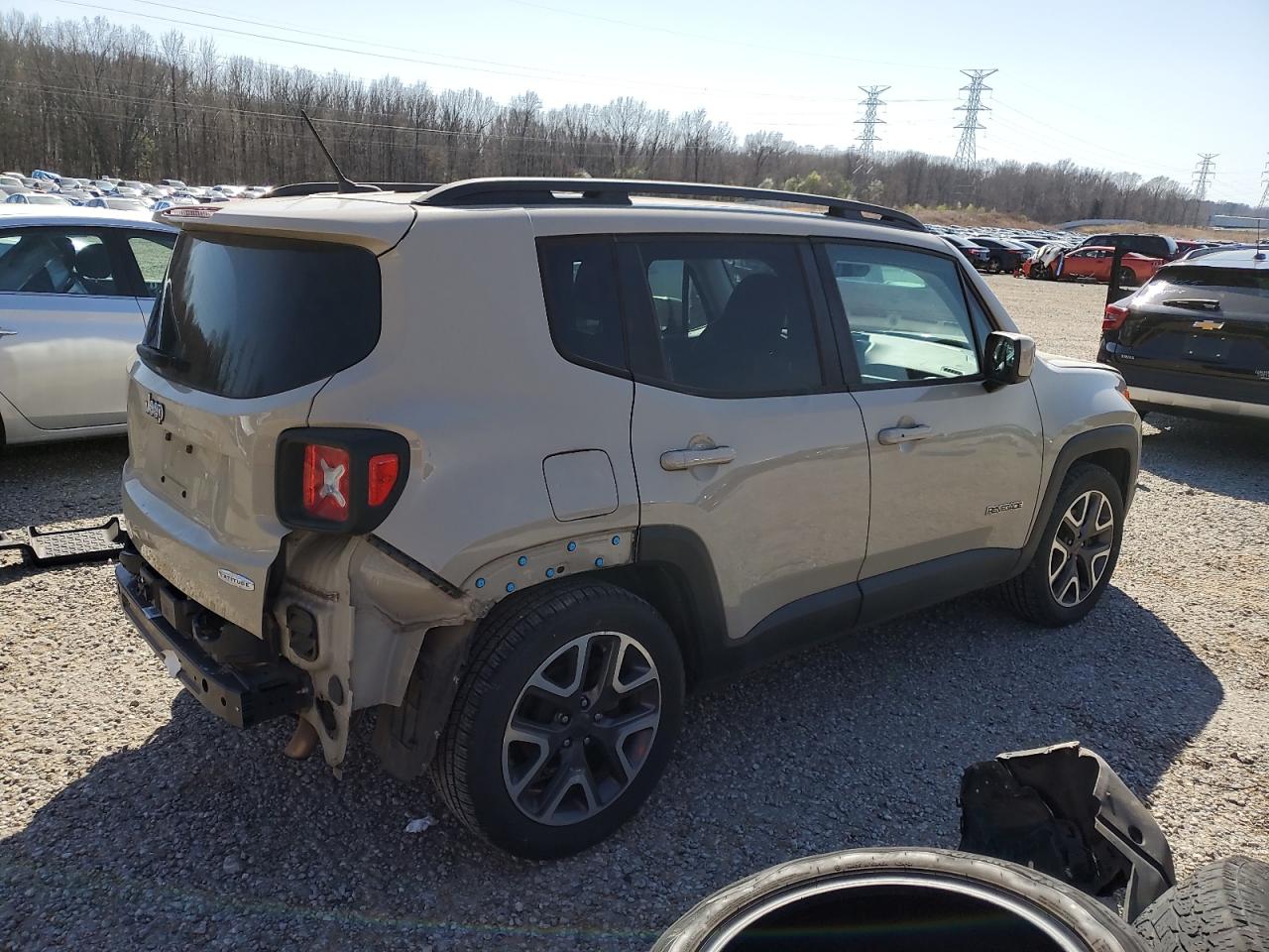 2016 Jeep Renegade - Image 3
