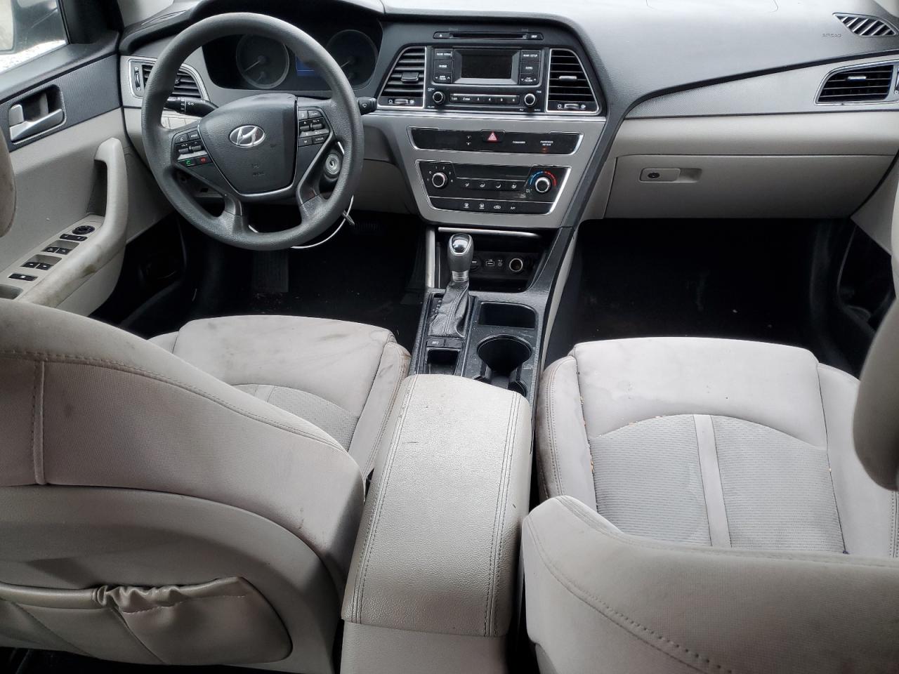 2017 Hyundai Sonata - Image 8