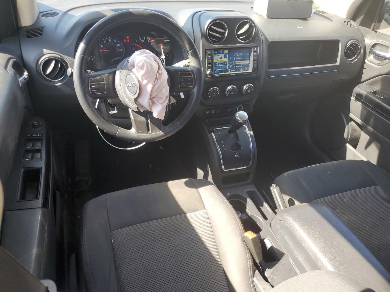 2012 Jeep Compass - Image 8