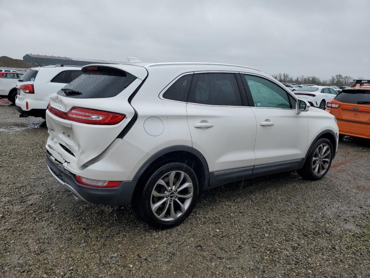 2017 Lincoln MKC - Image 3