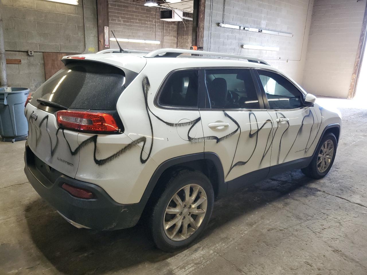 2015 Jeep Grand Cherokee - Image 3