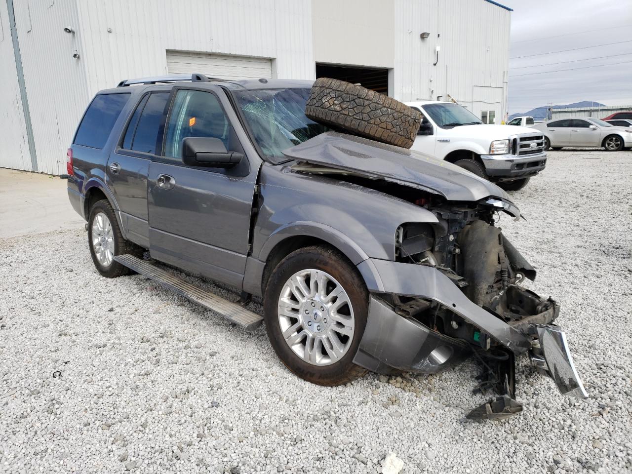 FORD EXPEDITION 2012 VIN 1FMJU2A57CEF64875 zdjęcie 4