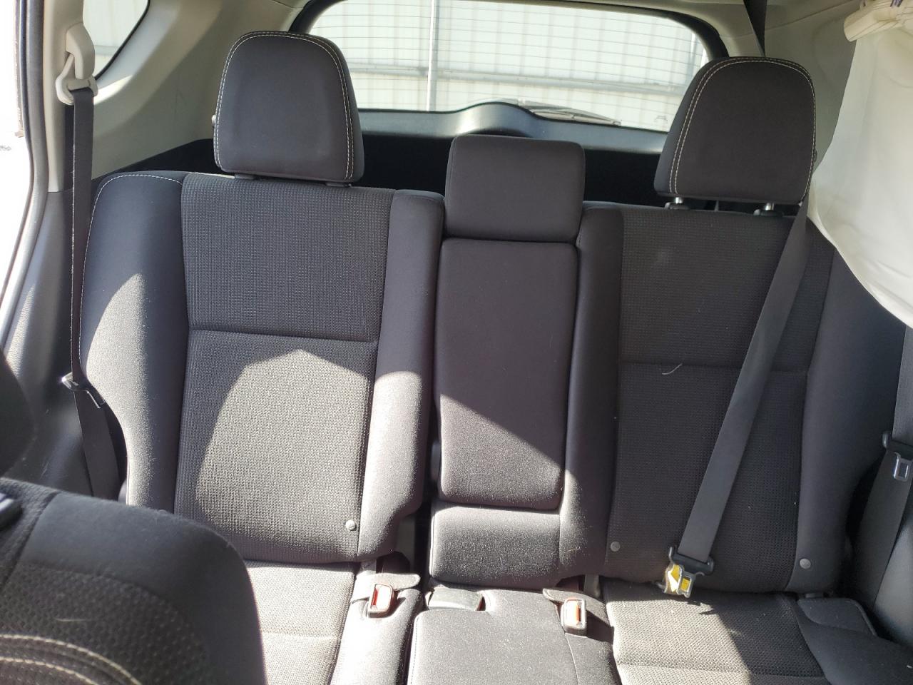 2016 Toyota RAV 4 - Image 10