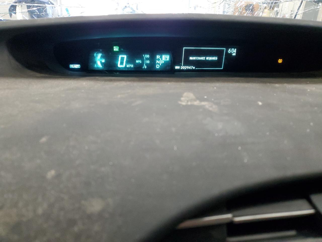 2014 Toyota Prius - Image 9