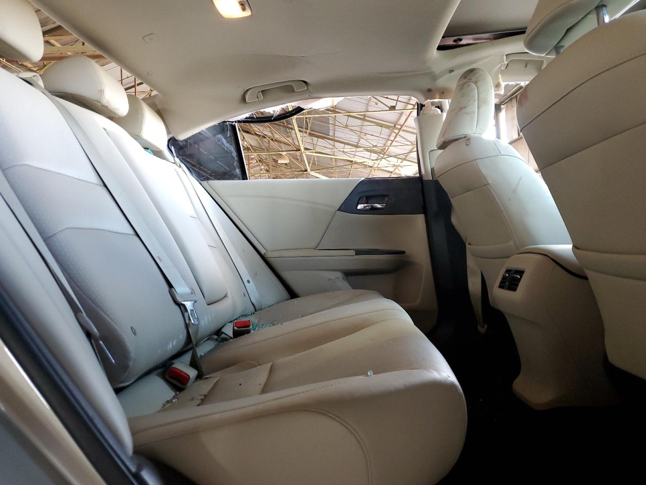 2015 Honda Accord - Image 11