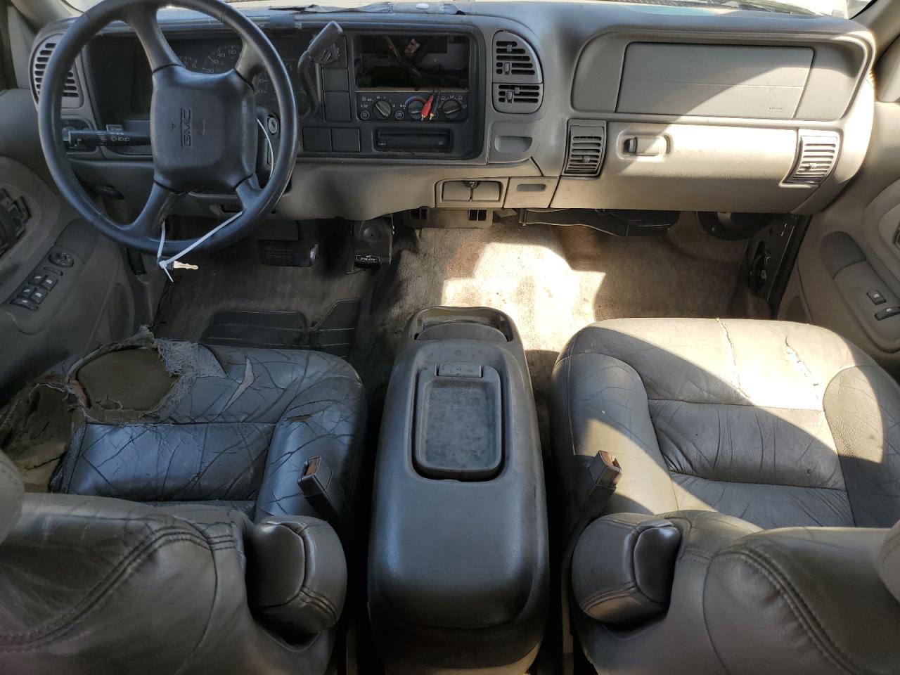 1999 GMC Yukon - Image 8