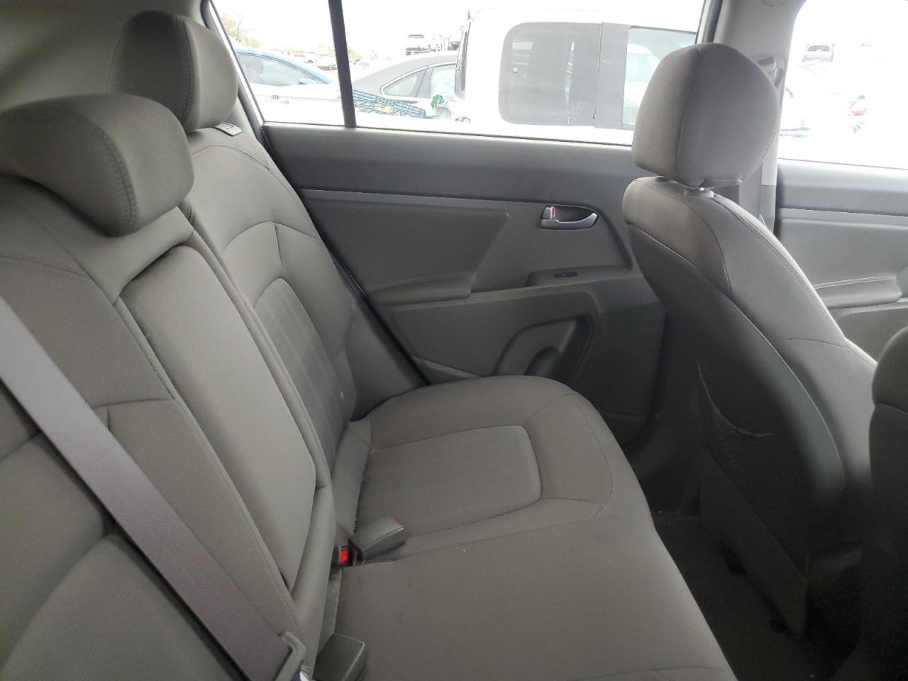 2012 Kia Sportage - Image 11