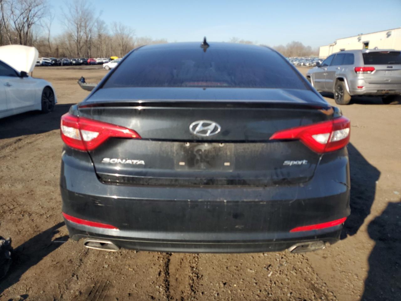 2017 Hyundai Sonata - Image 6