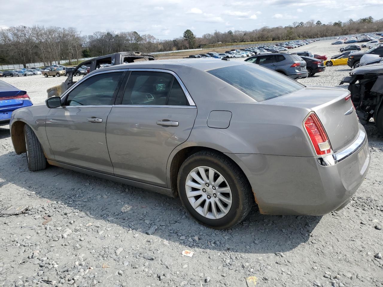 2014 Chrysler 300 - Image 2